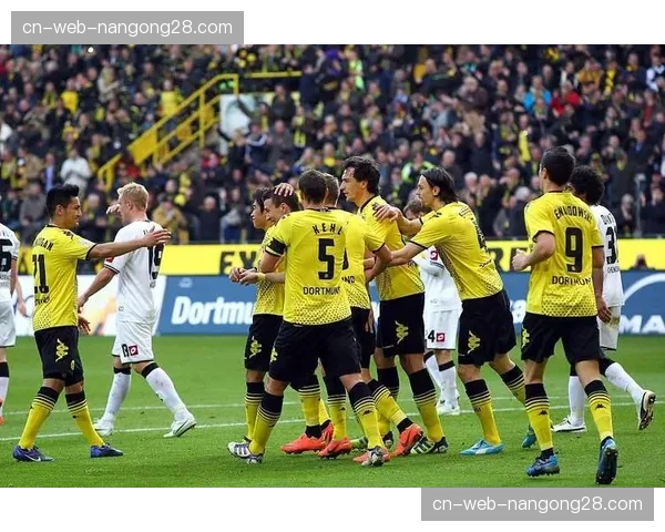 多特蒙德对阵法兰克福，比赛最后15分钟冲刺次数相比前75分钟下降40%